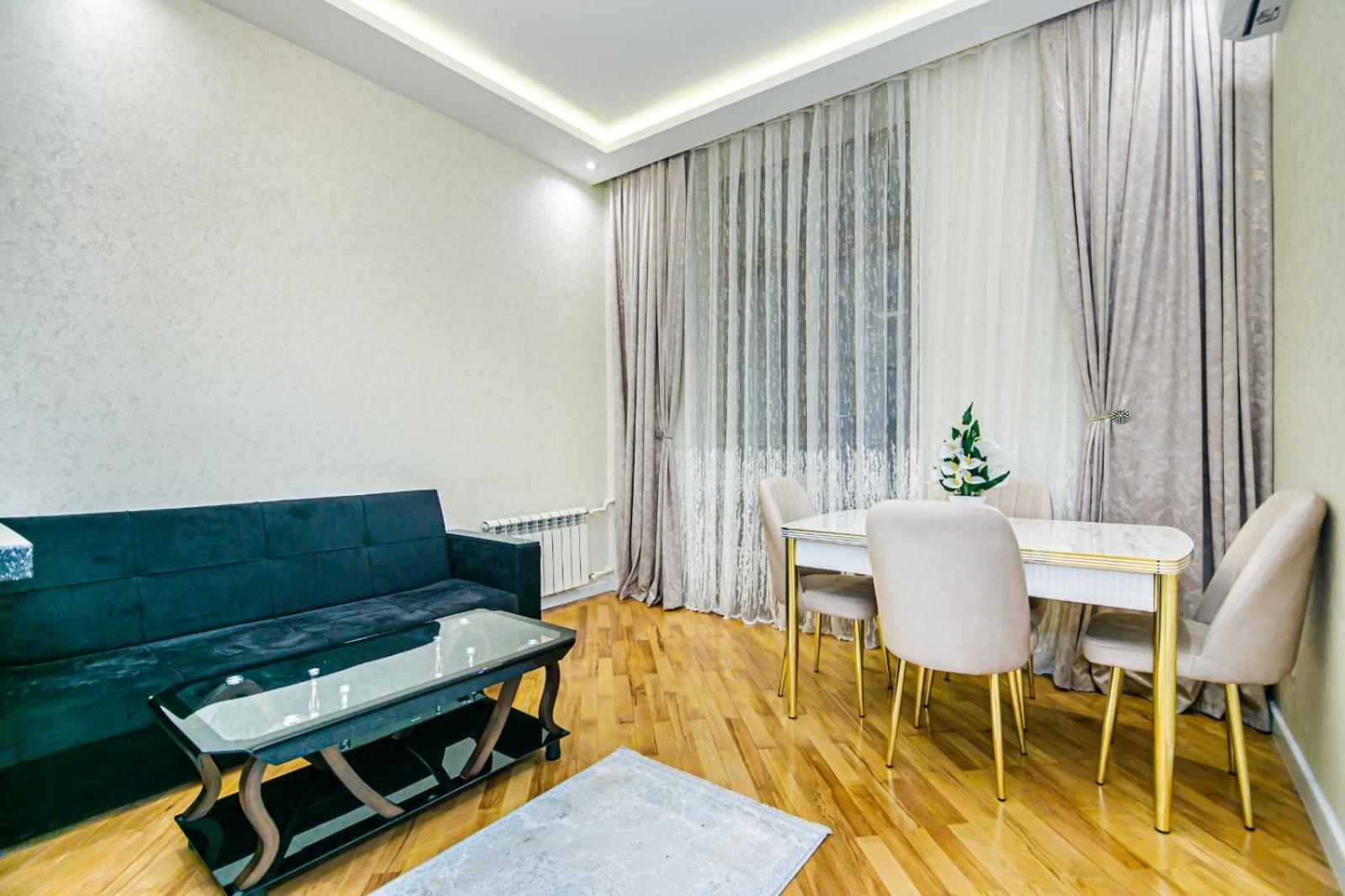 Park Bulvar * Baku